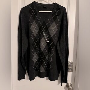 Great Apt. 9 men's size XL charcoal gray black argyle wool sweater NWT